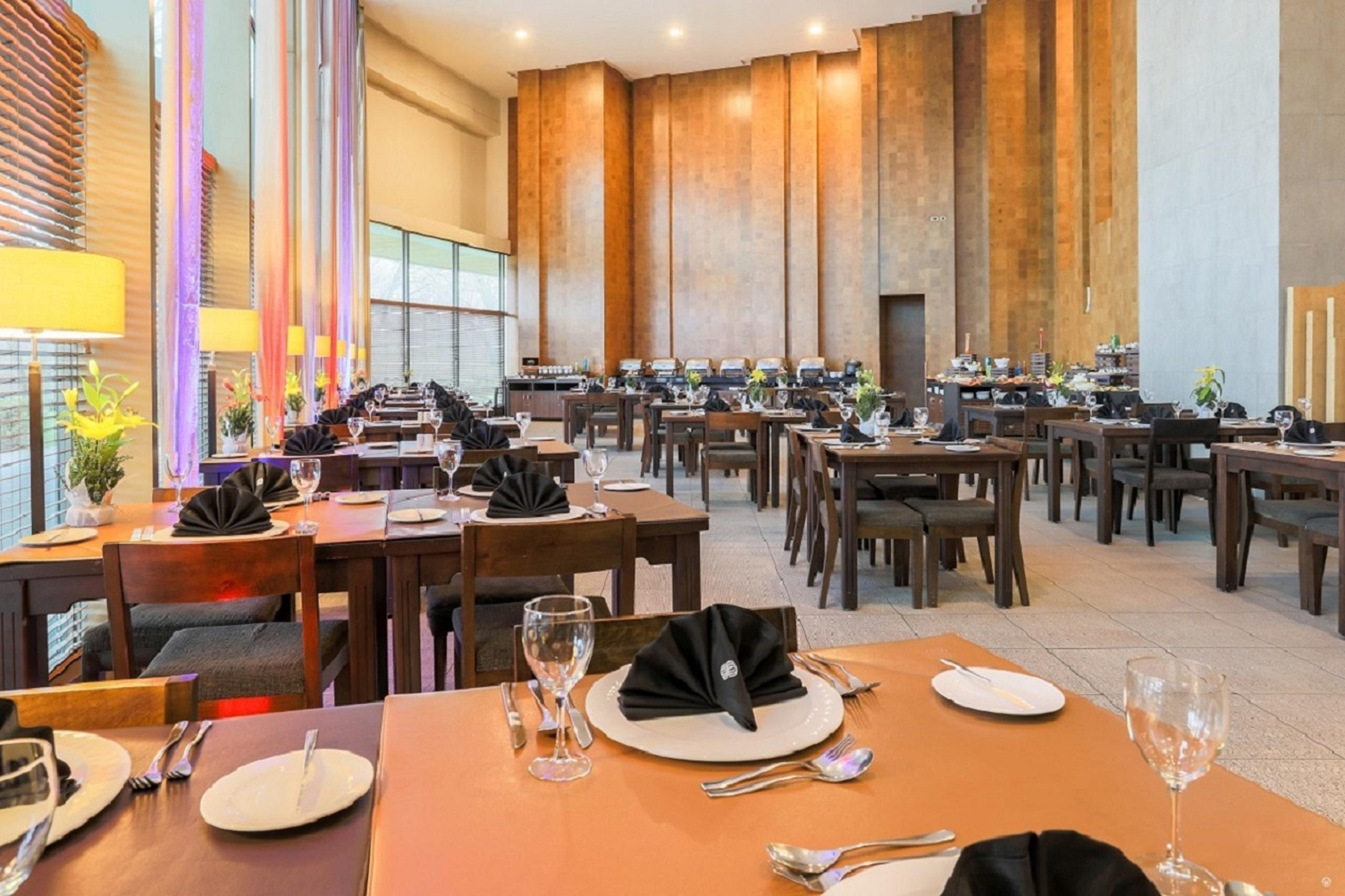 Sonesta Hotel Osorno Εξωτερικό φωτογραφία The restaurant